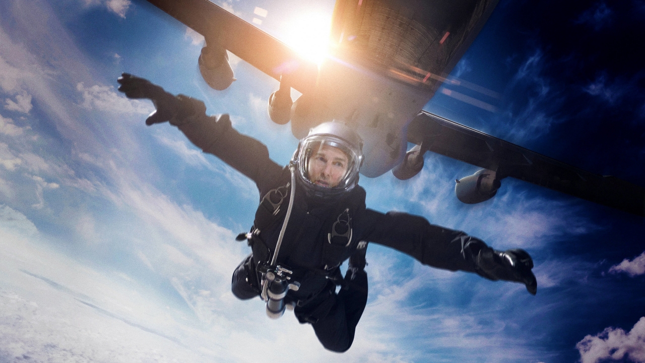 Cruise springt uit vliegtuig in nieuwe clip 'Mission: Impossible - Fallout'