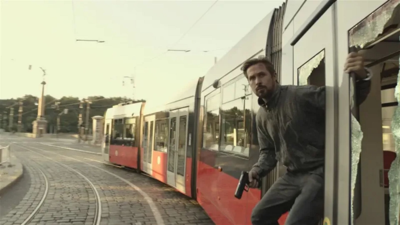Eerste trailer voor Netflix' duurste film 'The Gray Man'
