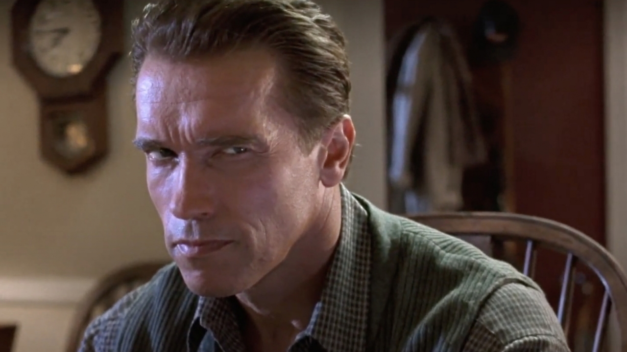 Arnold Schwarzenegger had vreemde gewoonte als hij in de spiegel naar zichzelf keek