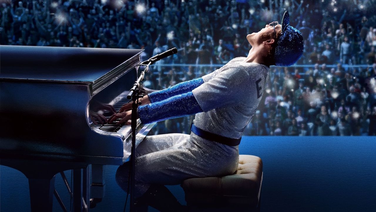 Taron Egerton (Kingsman) zingt single 'Rocket Man' uit biopic Elton John (de nieuwe 'Bohemian Rhapsody'?)