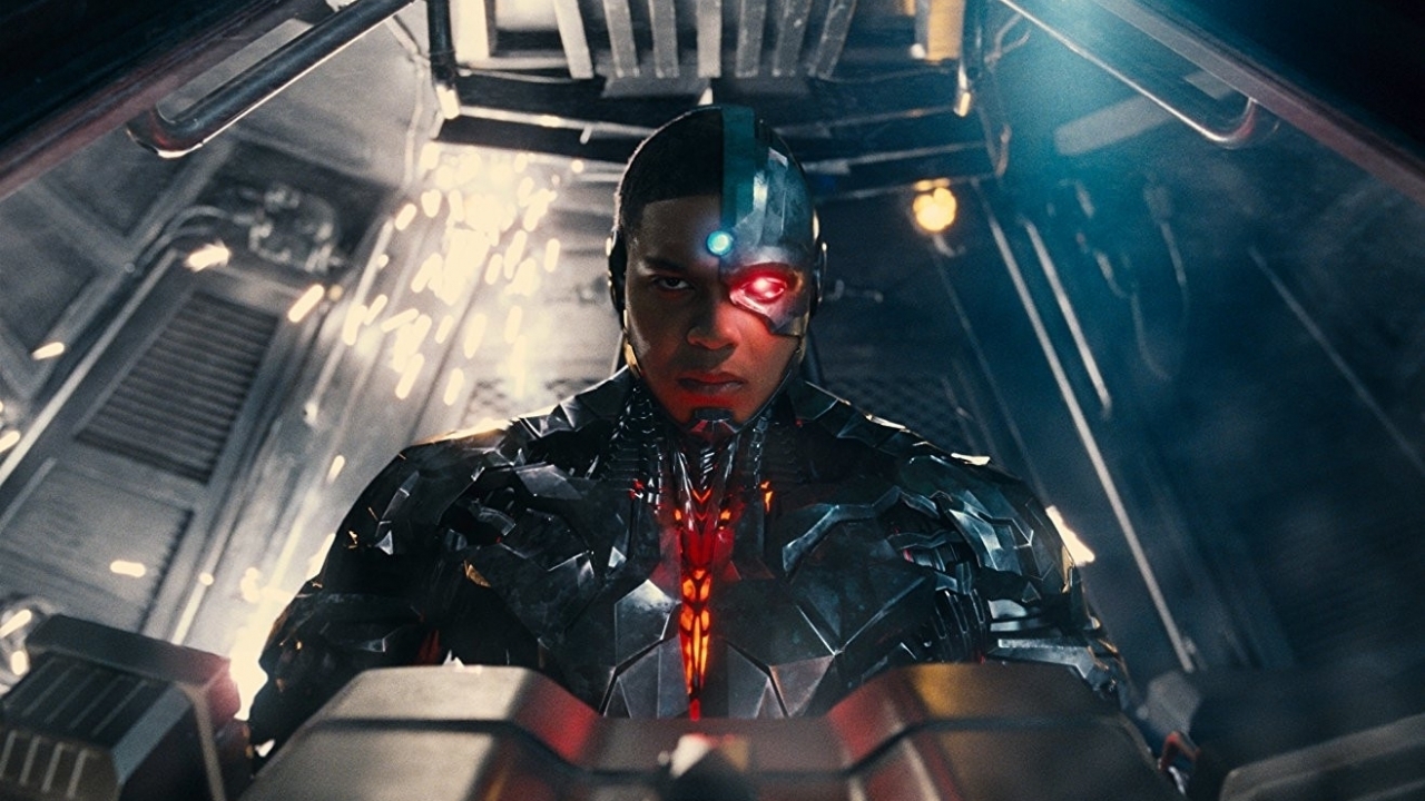 Bizar: Joss Whedon wilde Cyborg vierendelen in 'Justice League'