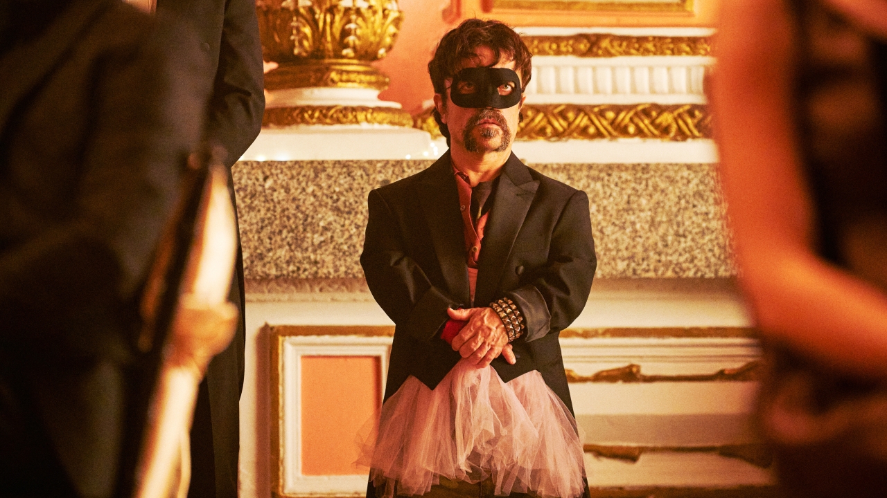 Behoorlijk heftige trailer voor 'The Toxic Avenger' met Peter Dinklage, Kevin Bacon en Elijah Wood