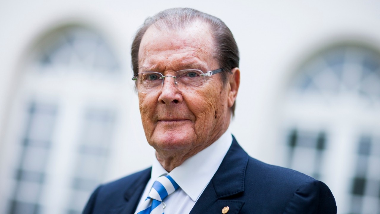 Roger Moore's stiefdochter overleden aan kanker