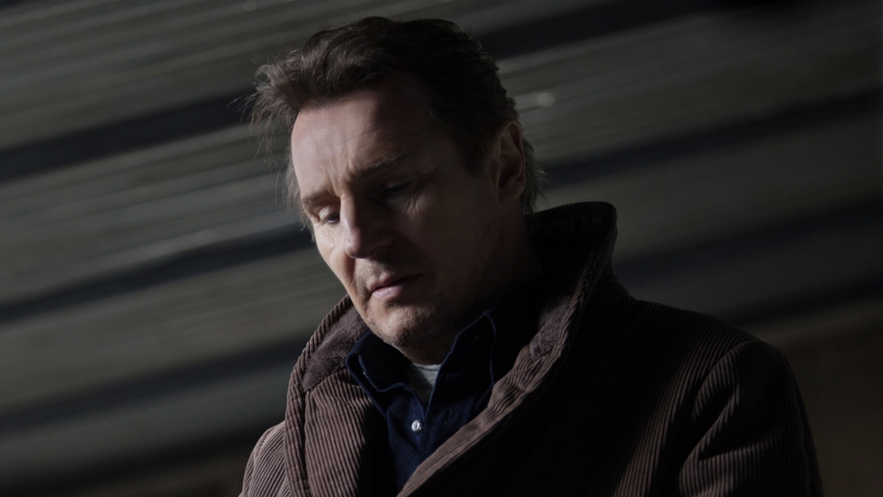 Bankrover Liam Neeson valt voor Kate Walsh in 'Honest Thief'