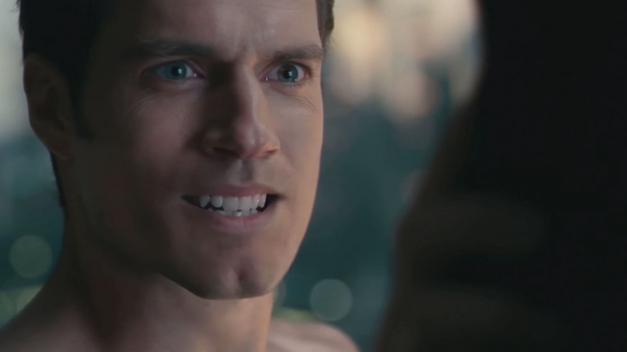 Zack Snyder blij dat hij Superman-imago Henry Cavill heeft kunnen redden na snor-debacle