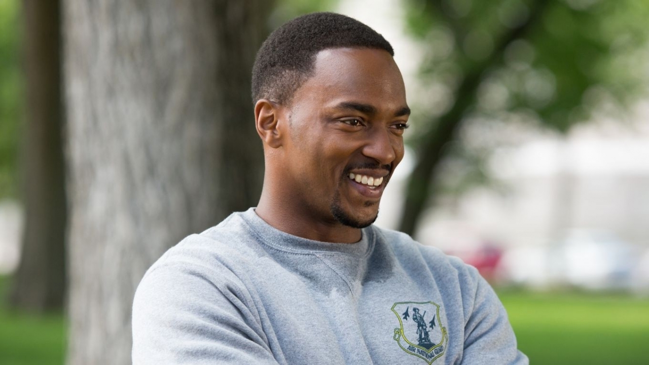 Anthony Mackie onderzoekt als Johnnie Cochran een zaak rondom politiegeweld