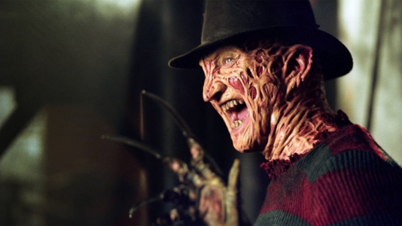 Gaat Robert Englund toch nog Freddy Krueger spelen?