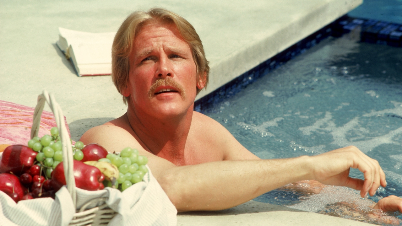 Ooit was hij 'de meest sexy man van de wereld': Nick Nolte is op 83-jarige leeftijd compleet verwilderd