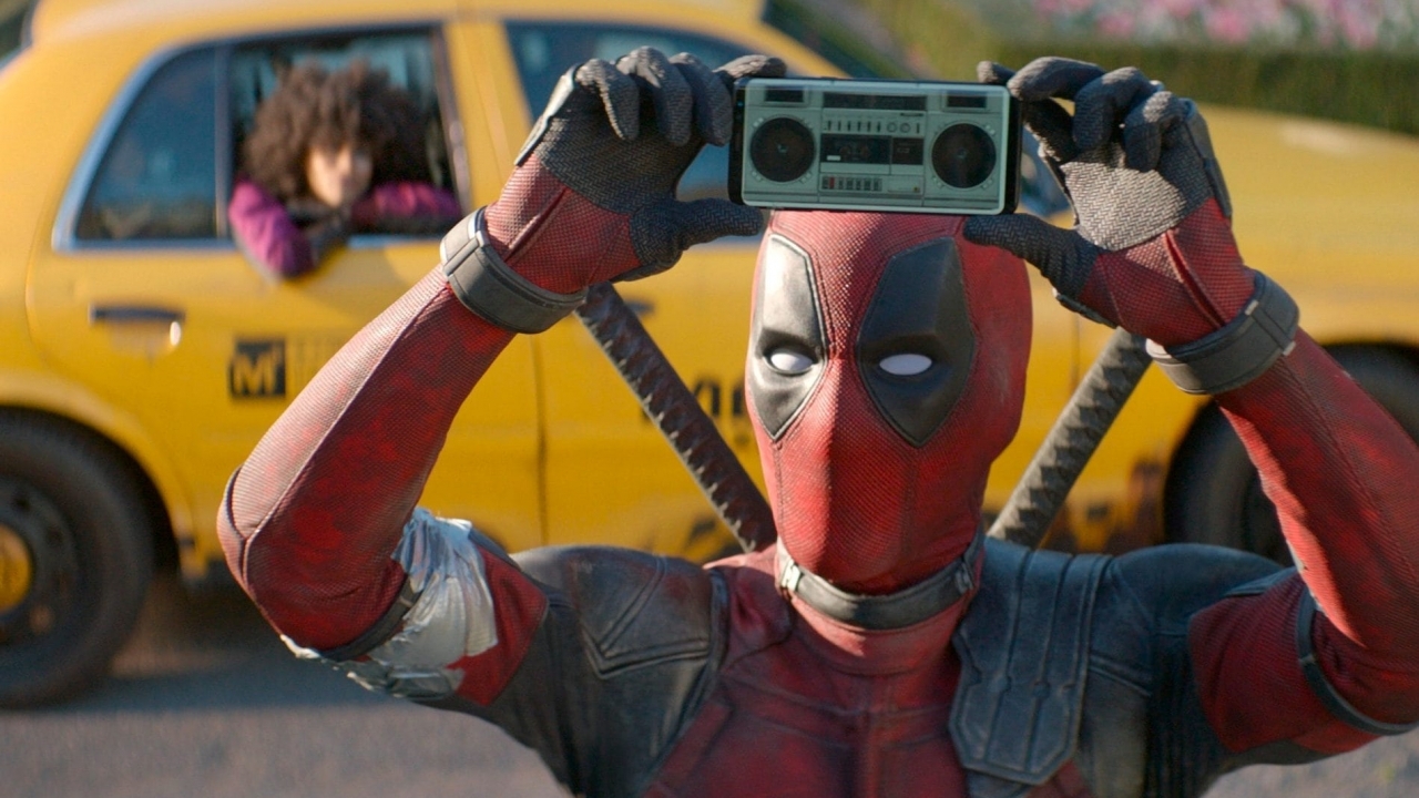 Ryan Reynolds roept op tot R-Rated 'Deadpool' in het MCU