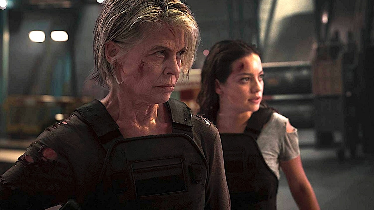 Sarah Connor op de vlucht in verwijderde scène 'Terminator: Dark Fate'