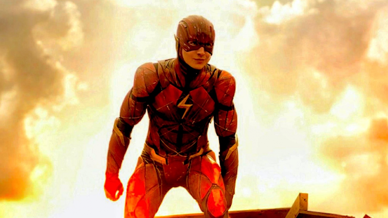 Nieuwe foto: Zack Snyder onthult alternatief pak The Flash voor 'Justice League'