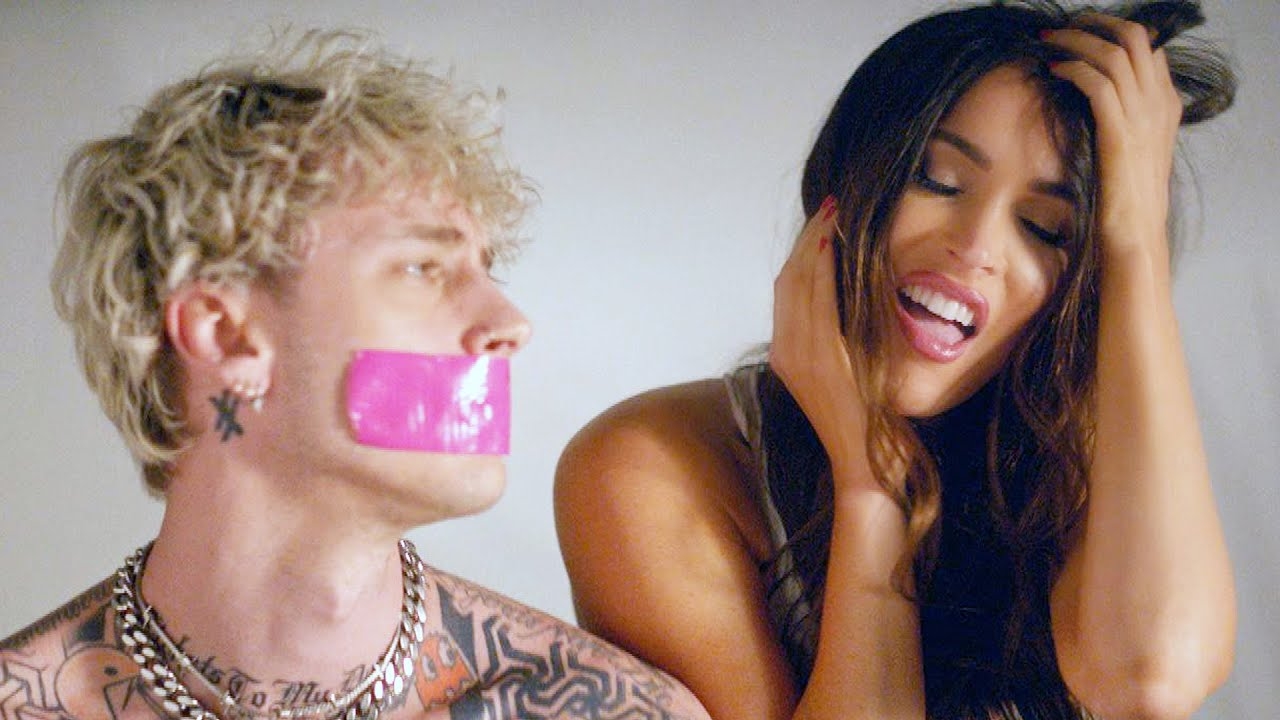 Machine Gun Kelly stak zichzelf met mes om indruk te maken op vriendin Megan Fox