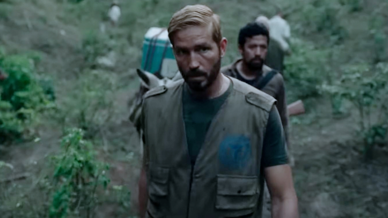 Jim Caviezel gaat achter de ergste soort criminelen aan in 'Sound of Freedom'-trailer