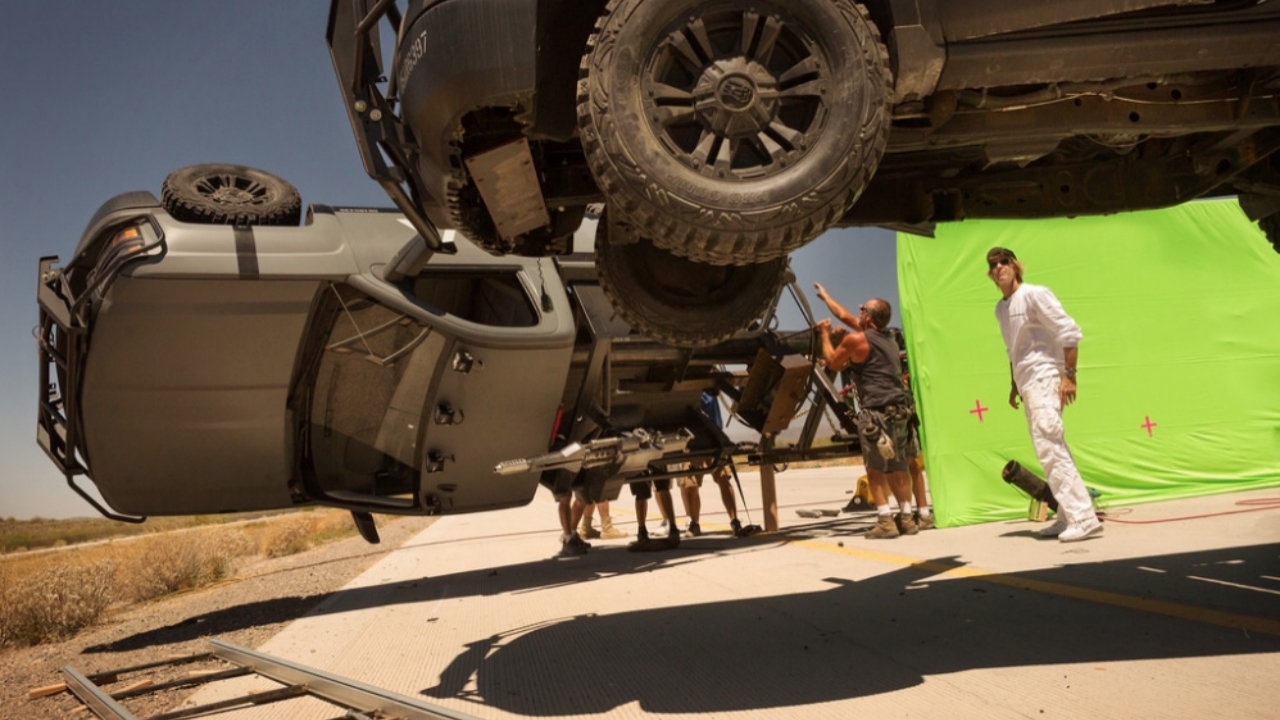 Voorbereidingen actie op setfoto 'Transformers: The Last Knight'