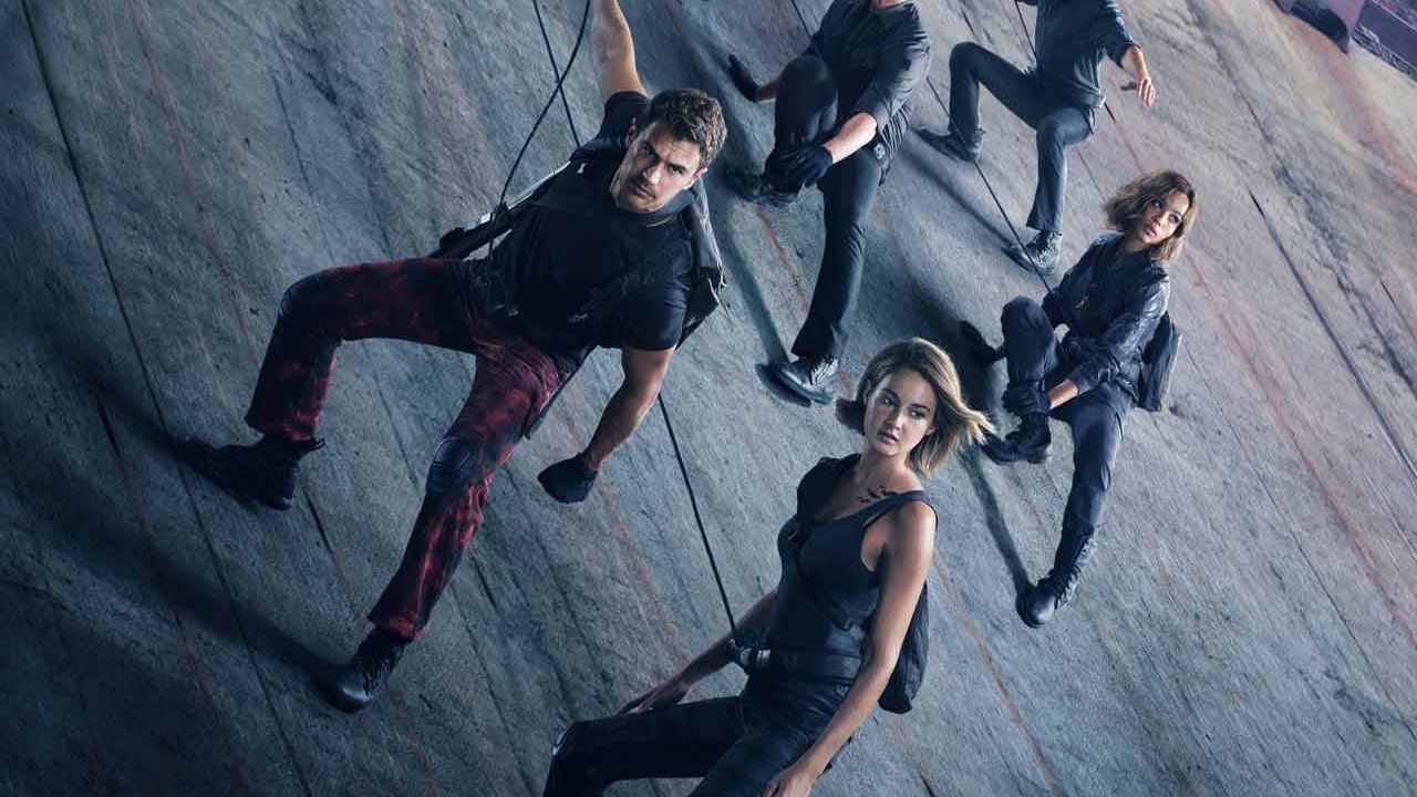 Oorlog in laatste trailer 'Divergent Series: Allegiant'