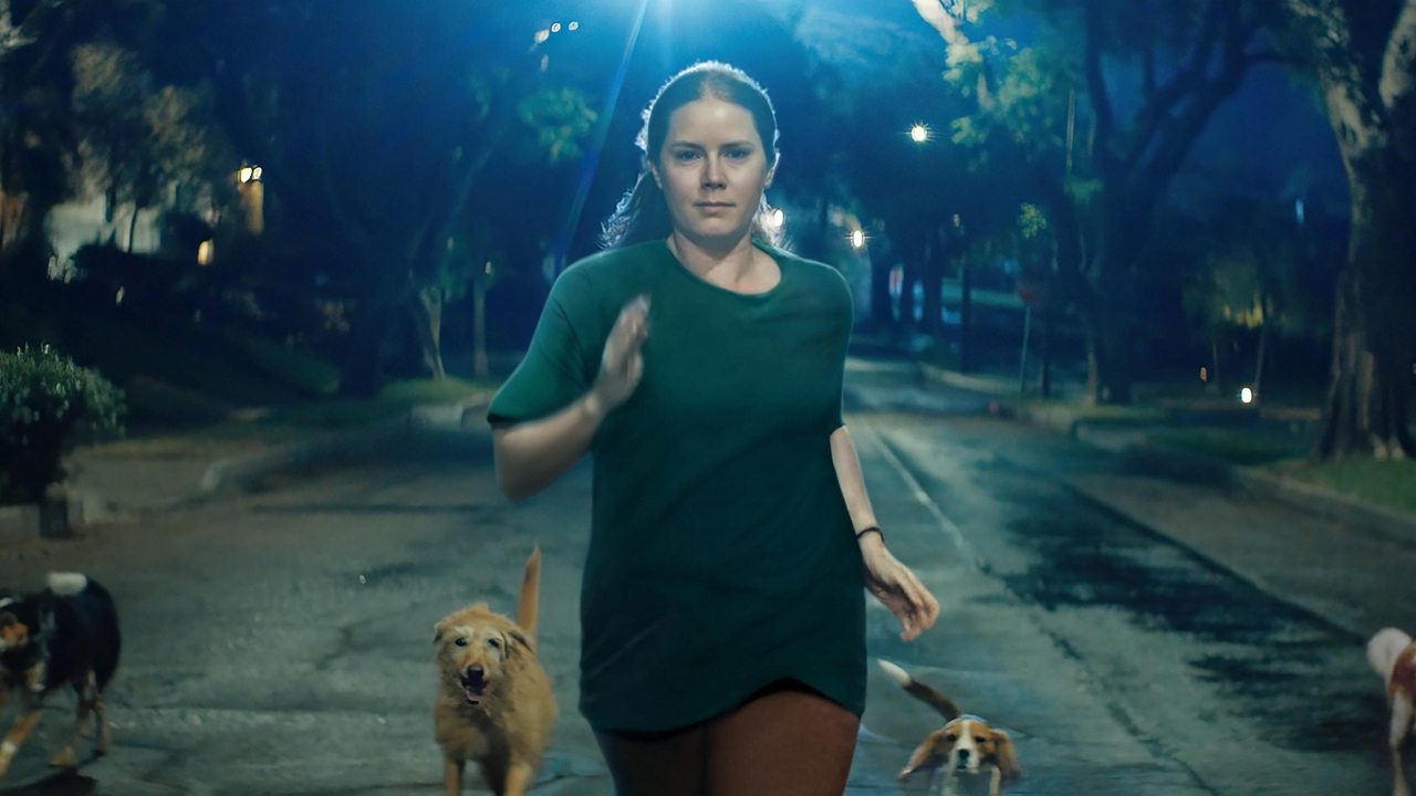 Trailer voor 'Nightbitch': Amy Adams in uiterst merkwaardige film op Disney+