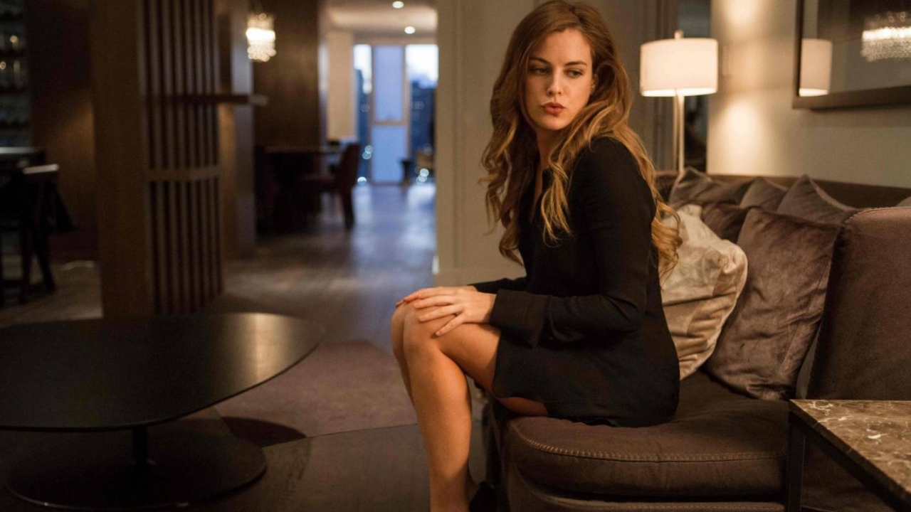 De mooie Riley Keough deelt al haar beauty-geheimen - op naar een waanzinnige look!