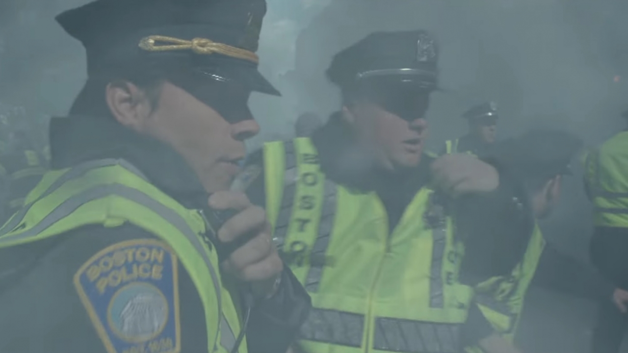 Bomaanslag in trailer 'Patriots Day' met Mark Wahlberg