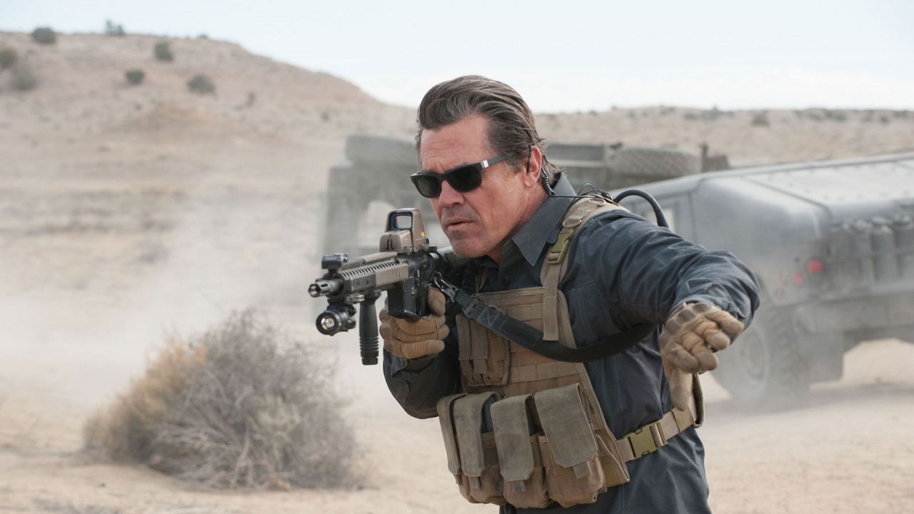 Josh Brolin geeft teleurstellende update over 'Sicario 3'