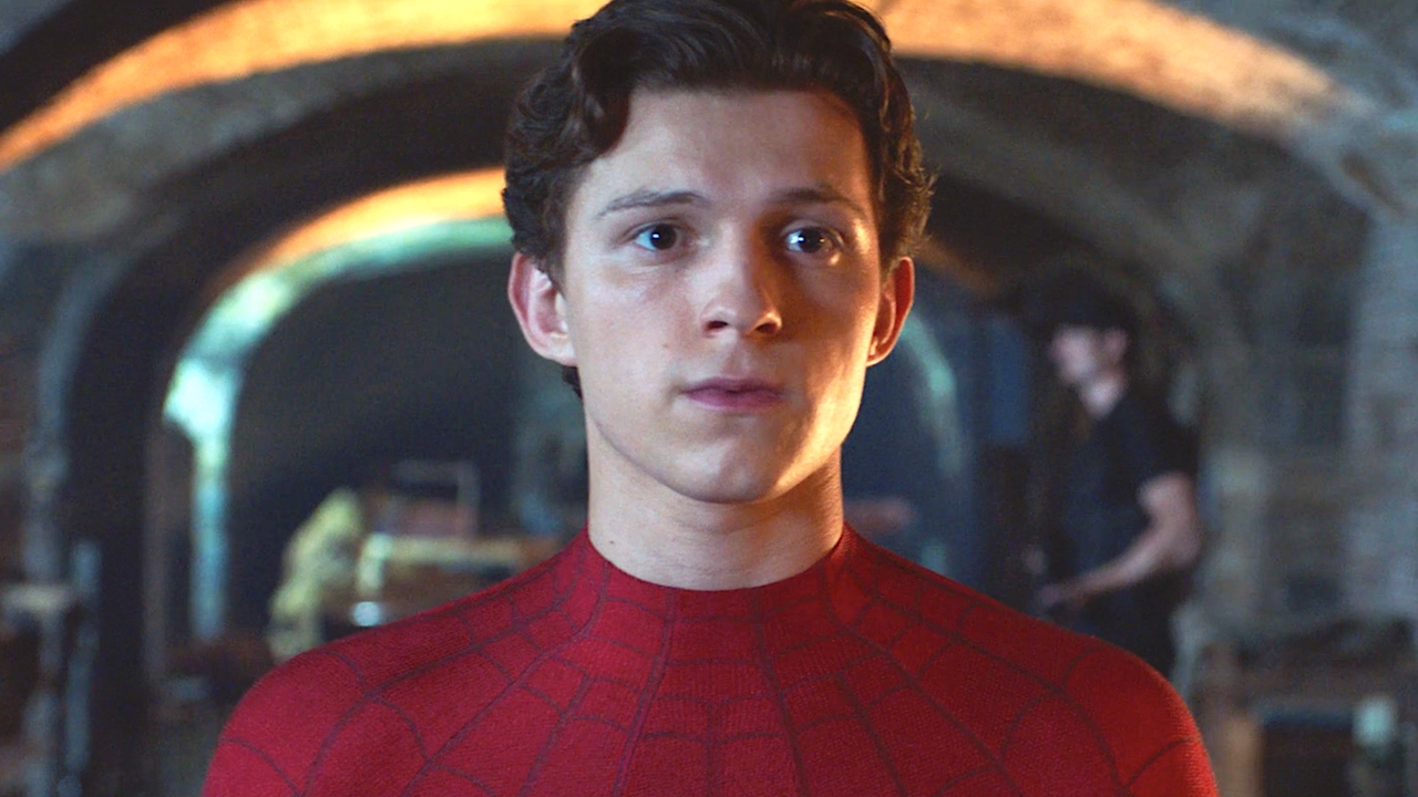 M.J. ontdekt ware identiteit Spider-Man in nieuwe clip 'Far From Home'