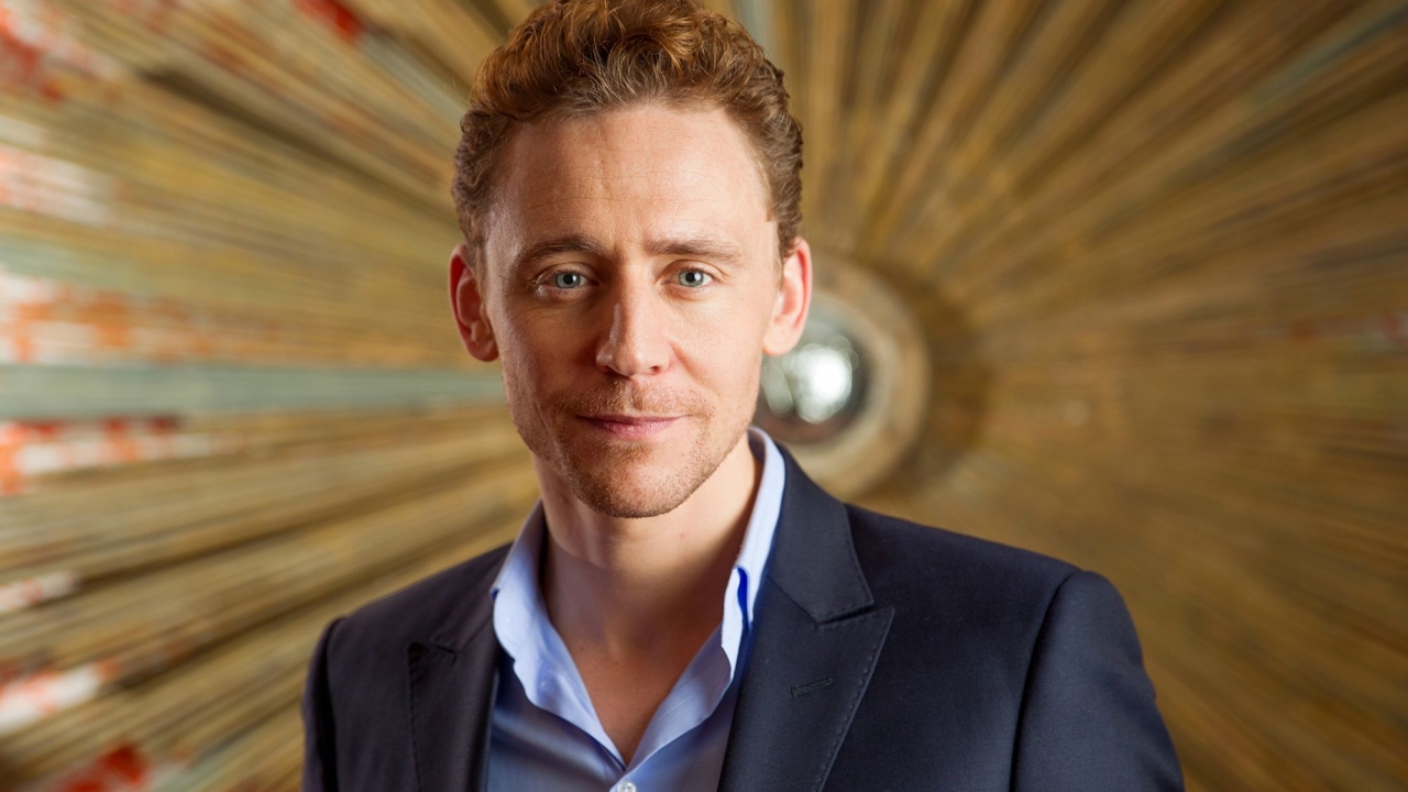 Tom Hiddleston in gesprek voor 007-rol 'Bond 25'