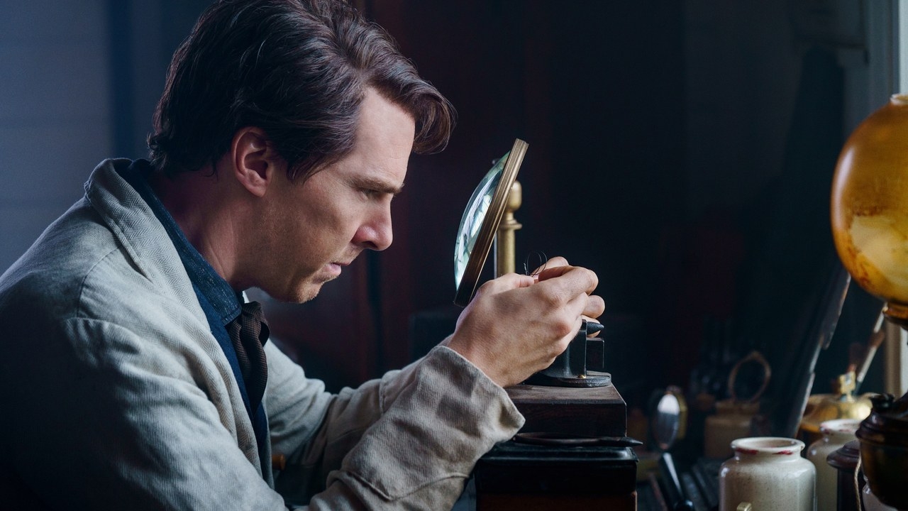 Benedict Cumberbatch en Nicholas Hoult vechten vete tussen Edison en Tesla uit in trailer voor 'The Current War'