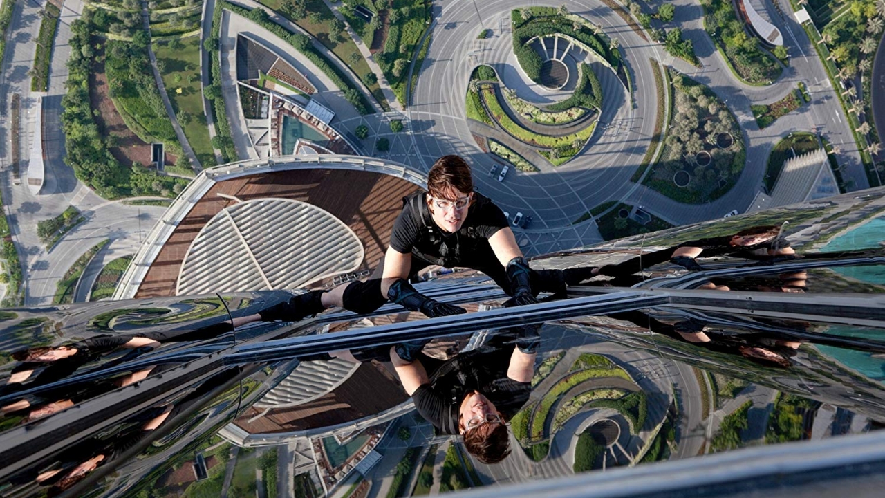 Tom Cruise nu al bezig met gestoorde stunts 'Mission: Impossible 7'