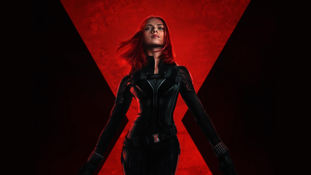 'Black Widow' schittert op reeks nieuwe posters