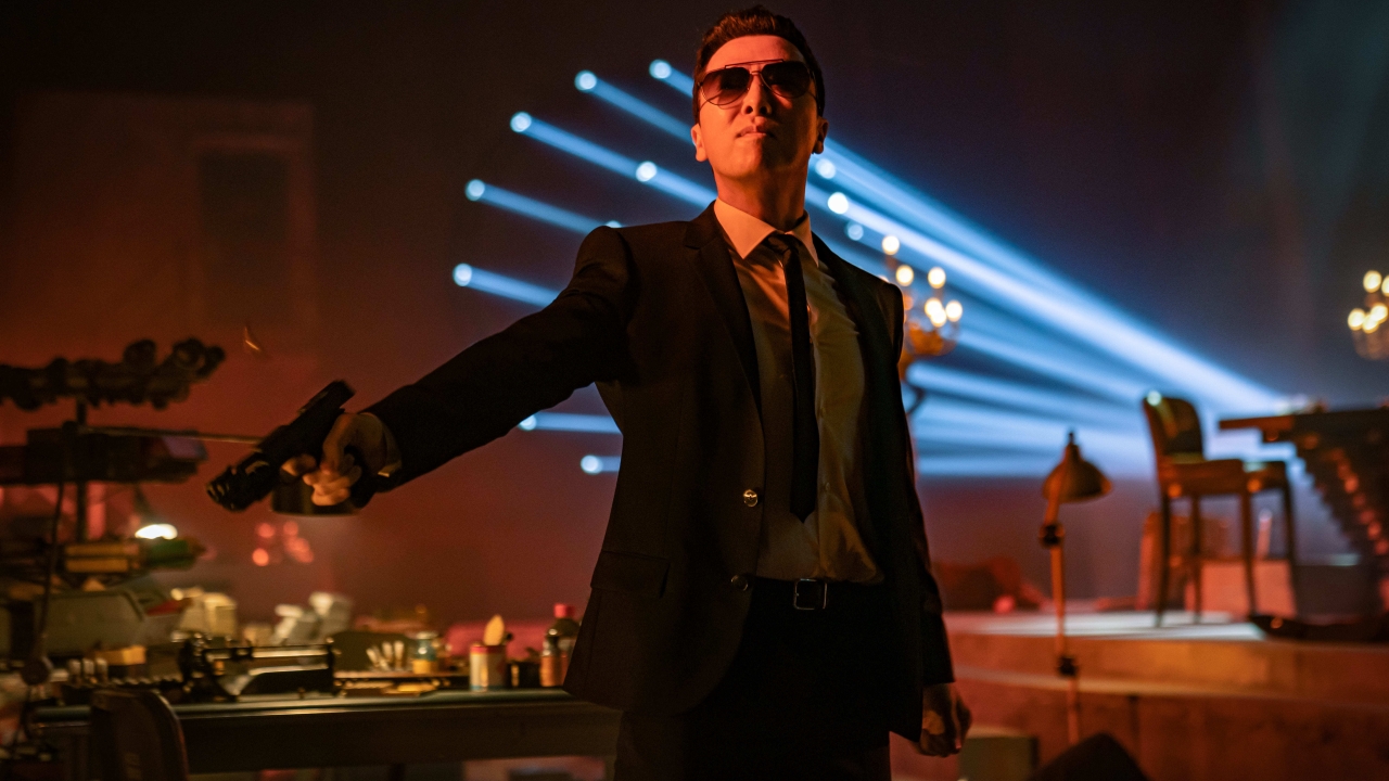 Donnie Yen onthult mogelijk regisseursrol voor 'John Wick'-spin-off met Caine