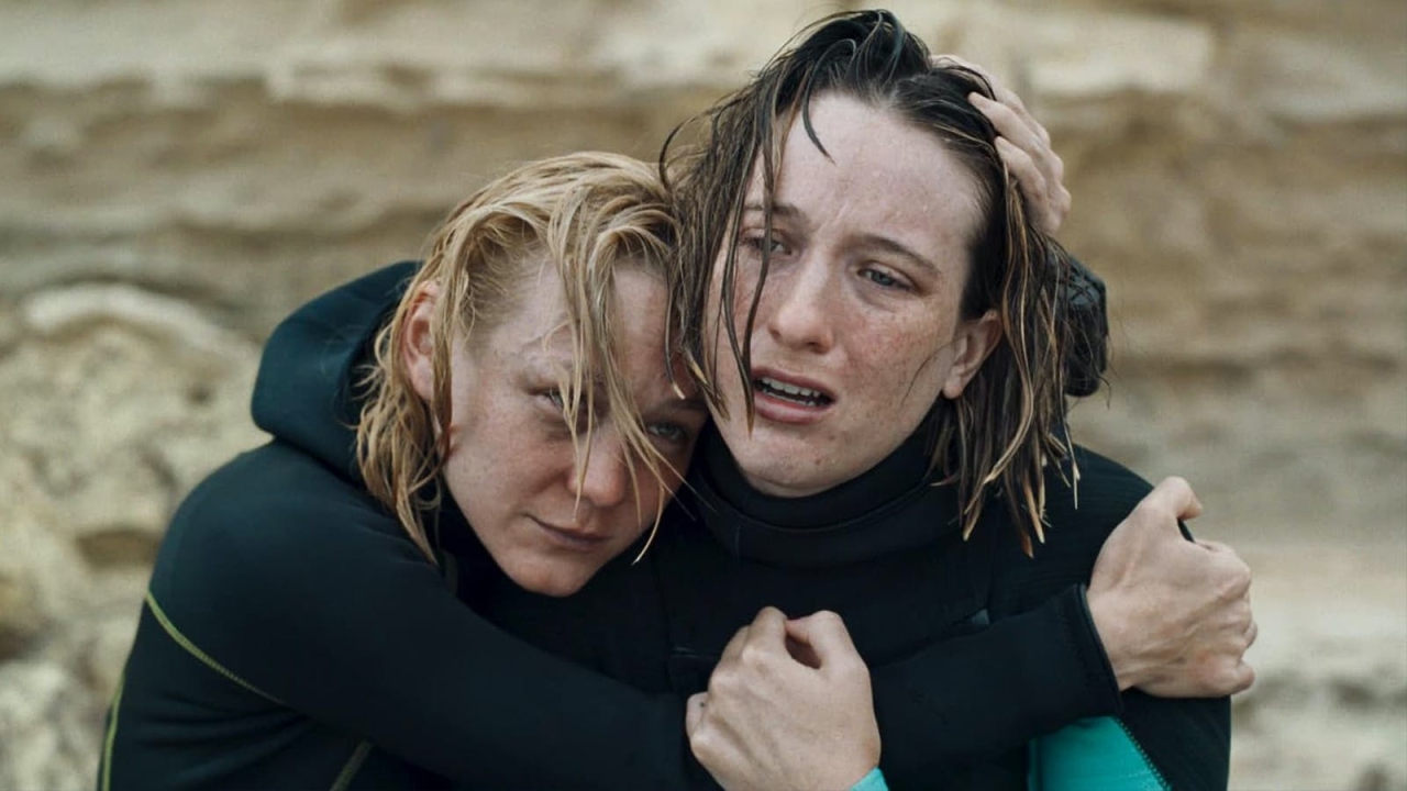 Recensie 'The Dive': "meeslepende thriller duikt de diepte in"