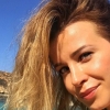 Victoria Koblenko verrast vanaf zonnig vakantieoord: zon, zee en onthullend kiekje