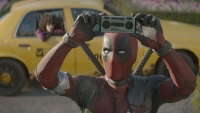 Ryan Reynolds' Deadpool haalt uit naar DC