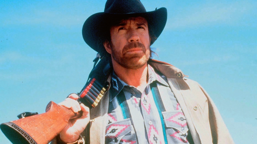 Foto van bijna onherkenbare Chuck Norris (84): hij is nu écht heel oud