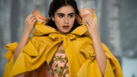 Actrice Lily Collins hoorde 'stemmen in haar hoofd'