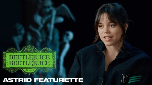 Maak kennis met Jenna Ortega's Astrid in de nieuwe 'Beetlejuice Beetlejuice'-featurette