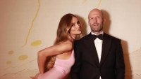Jason Statham en zijn prachtige Rosie zien er über gelikt uit voor filmpremière