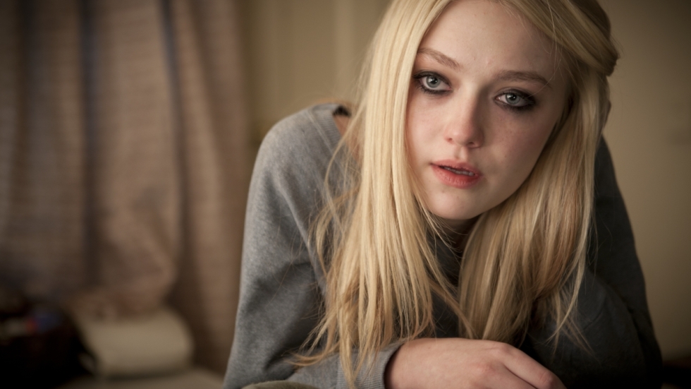 Dakota Fanning kreeg deze "super-ongepaste" vragen toen ze nog een tiener was