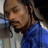 Snoop Dogg onthult de enige persoon die hem "eruit blowt"