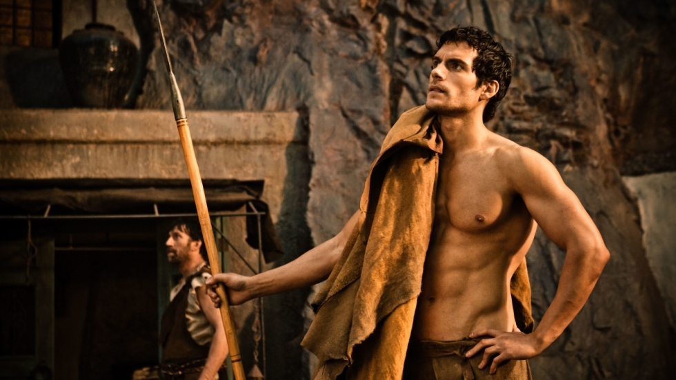 Teleurstellende update over fantasyfilm 'Highlander' met Henry Cavill