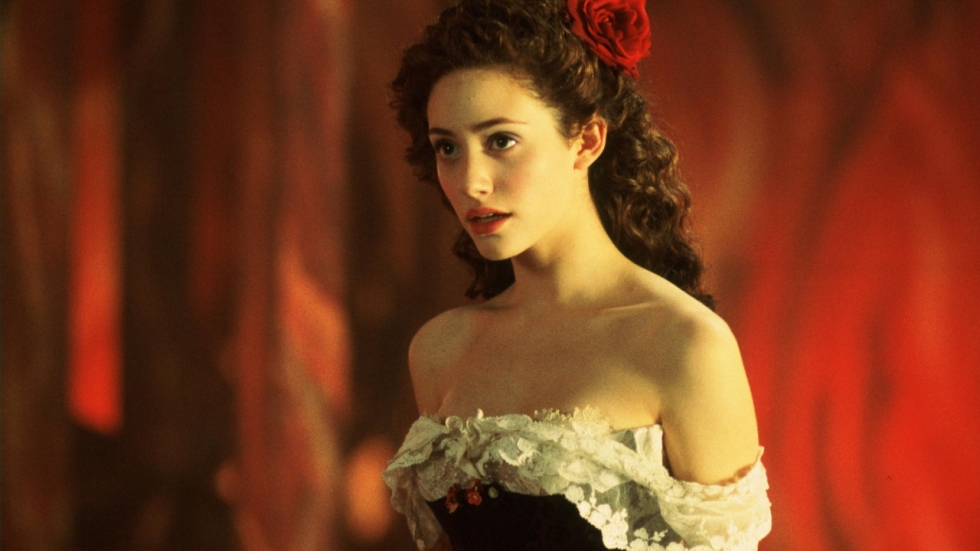 Fans zijn 'geschokt' over hoe oud Emmy Rossum was toen ze in 'Phantom of the Opera' speelde