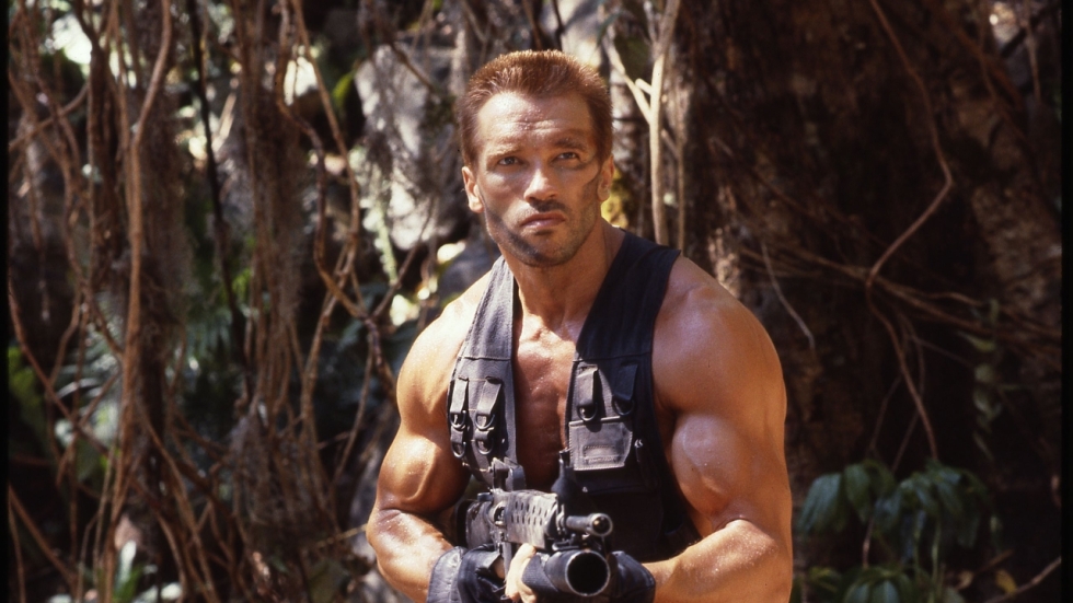 Gespot: De zoon van Arnold Schwarzenegger valt echt absurd af