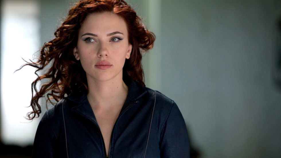 Scarlett Johansson pakt presentator terug na vulgaire grap over de actrice