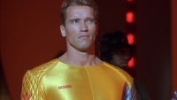 Arnold Schwarzenegger blij met remake van zijn eigen film: "Het had beter gekund"