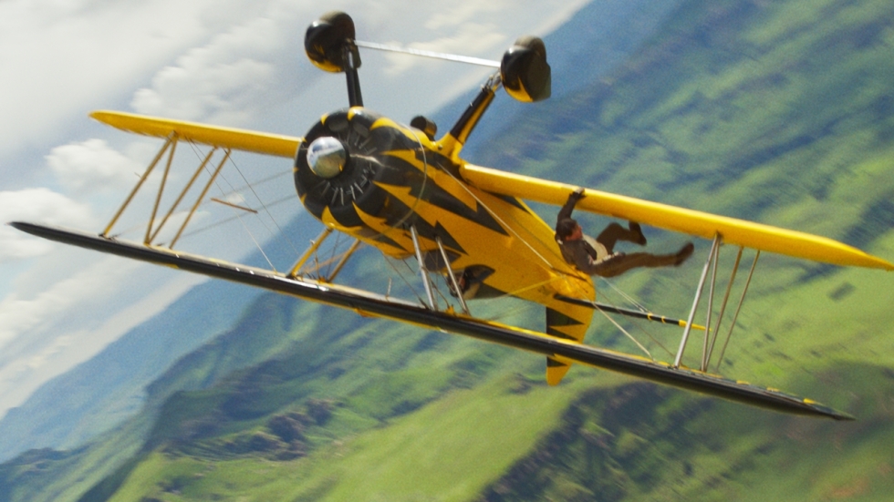 Tom Cruise zet nieuwe Guinness Wereldrecord met krankzinnige 'Mission: Impossible'-stunt