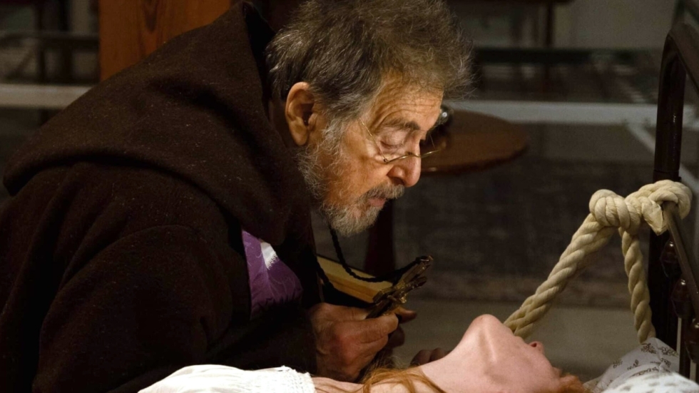 Al Pacino glijdt af naar bedenkelijk niveau: zijn nieuwste film 'The Ritual' wordt compleet afgebrand