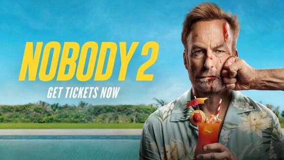 "Ik ga niet met jullie vechten, ik ben op vakantie": Bob Odenkirk bewijst het tegendeel in de trailer van 'Nobody 2'