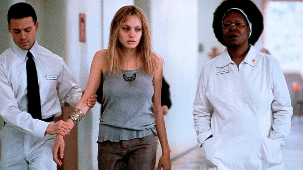 Deze cult-klassieker uit 1999 met Angelina Jolie gaat Netflix maandag zeker veroveren