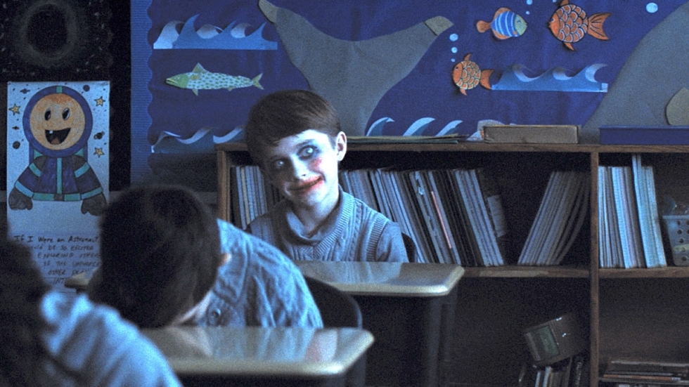 Jarige 'Jaws' herleeft, terwijl 'Weapons' wereldwijd blijft verrassen