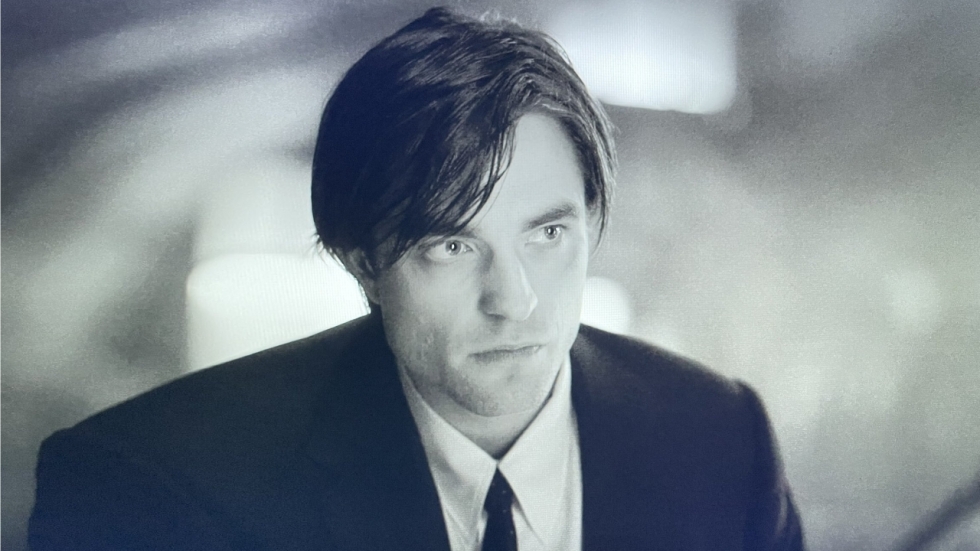 Het DCU lijkt dan toch zijn eigen Bruce Wayne te krijgen en het is niet Robert Pattinson