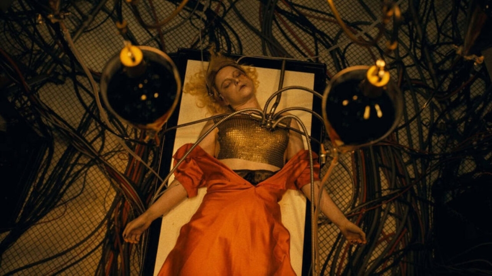 Christian Bale in bizarre trailer Frankenstein-film 'The Bride'